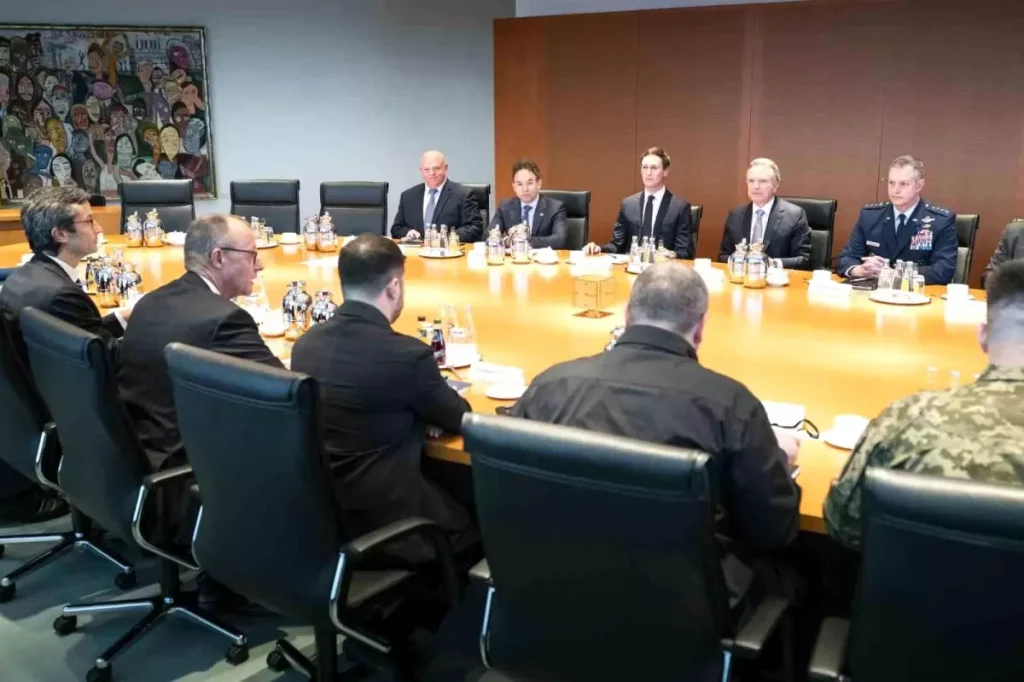 Almanya’da ABD‑Ukrayna Barış Görüşmeleri: Donetsk’ten Çekilme Talebi ve Avrupa Liderlerinin Katılımı