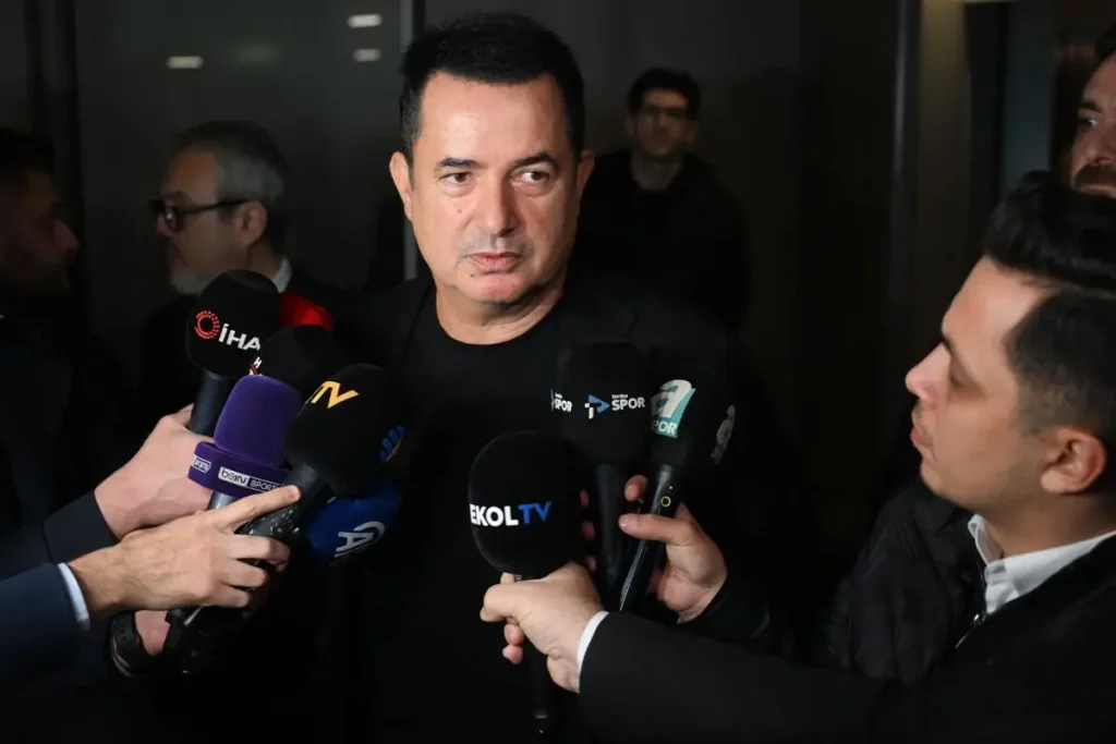Acun Ilıcalı’dan Taraftarlara Şok Mesaj: Gerçek Çılgın Adamı Yükselişte Görün!