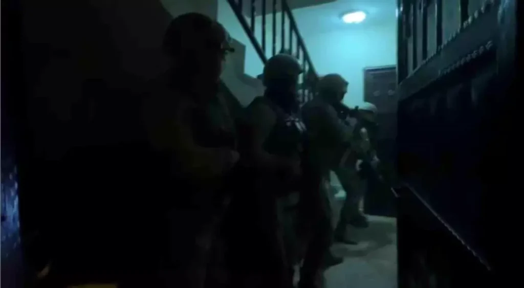 Adana’da Uyuşturucu Operasyonu: 24 Gözaltı