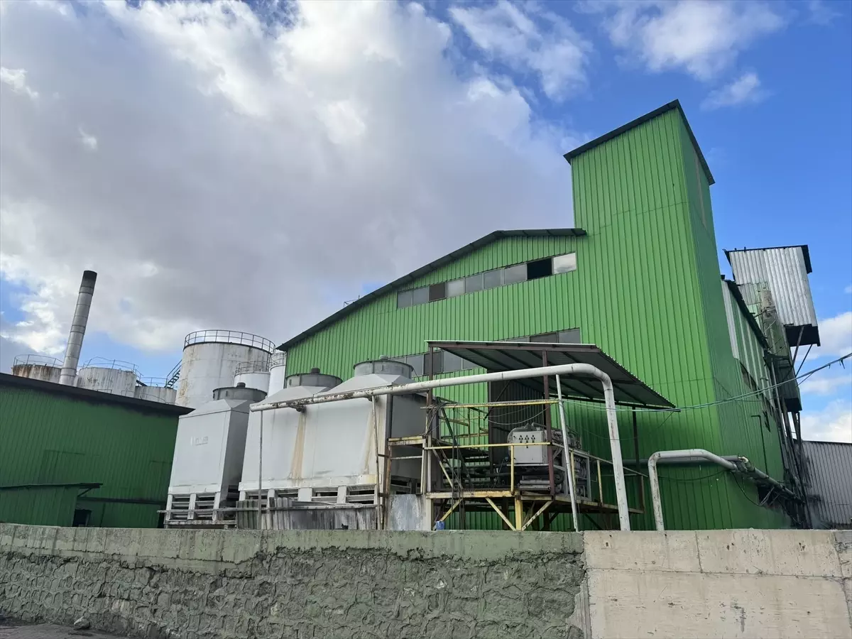 Afyonkarahisar’da Yağ Fabrikasının Silosunda Büyük Yangın