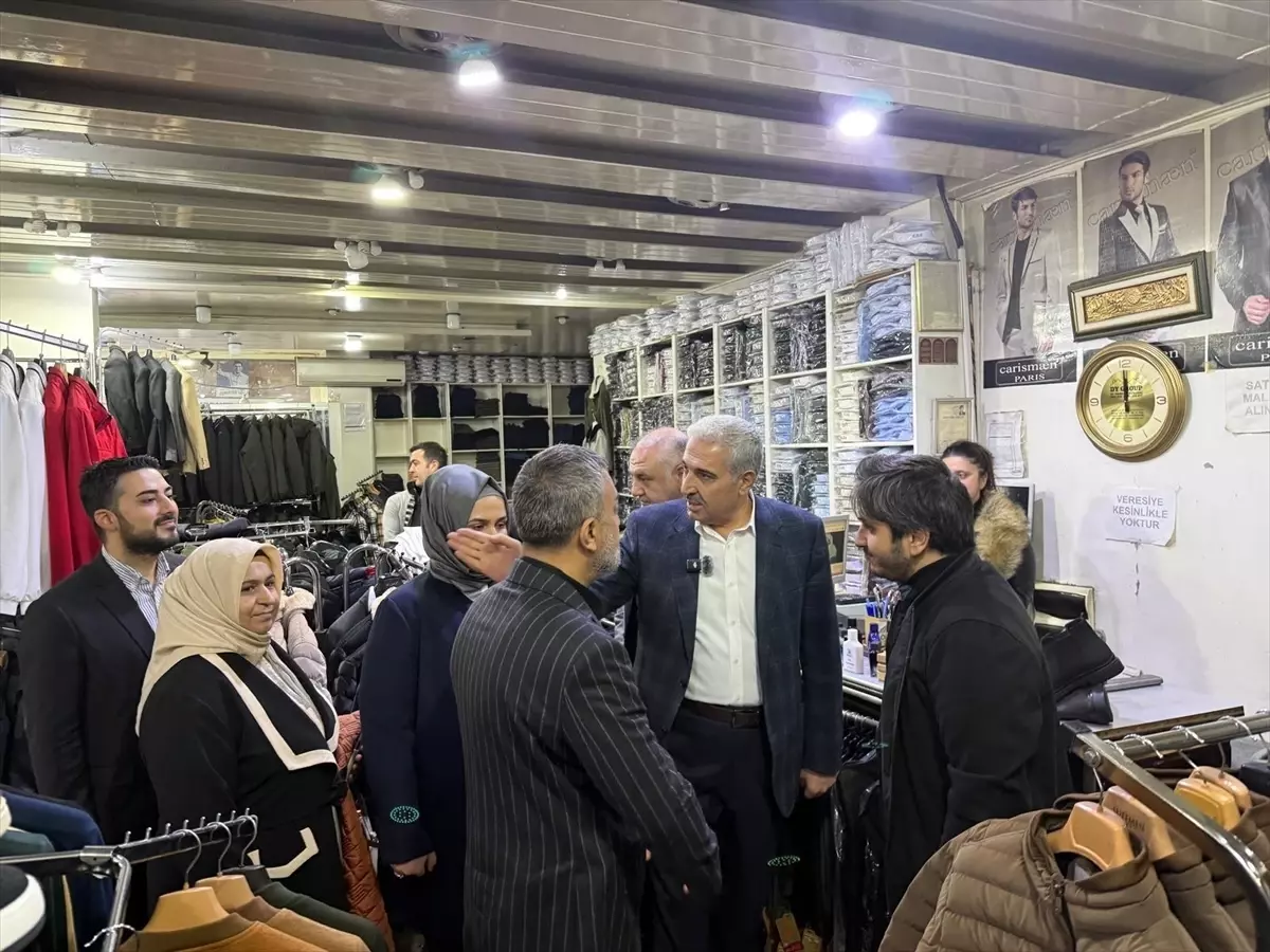 AK Parti Diyarbakır İl Başkanı Ömer İler, Bağlar’da Esnaf ve Vatandaşlarla Buluştu