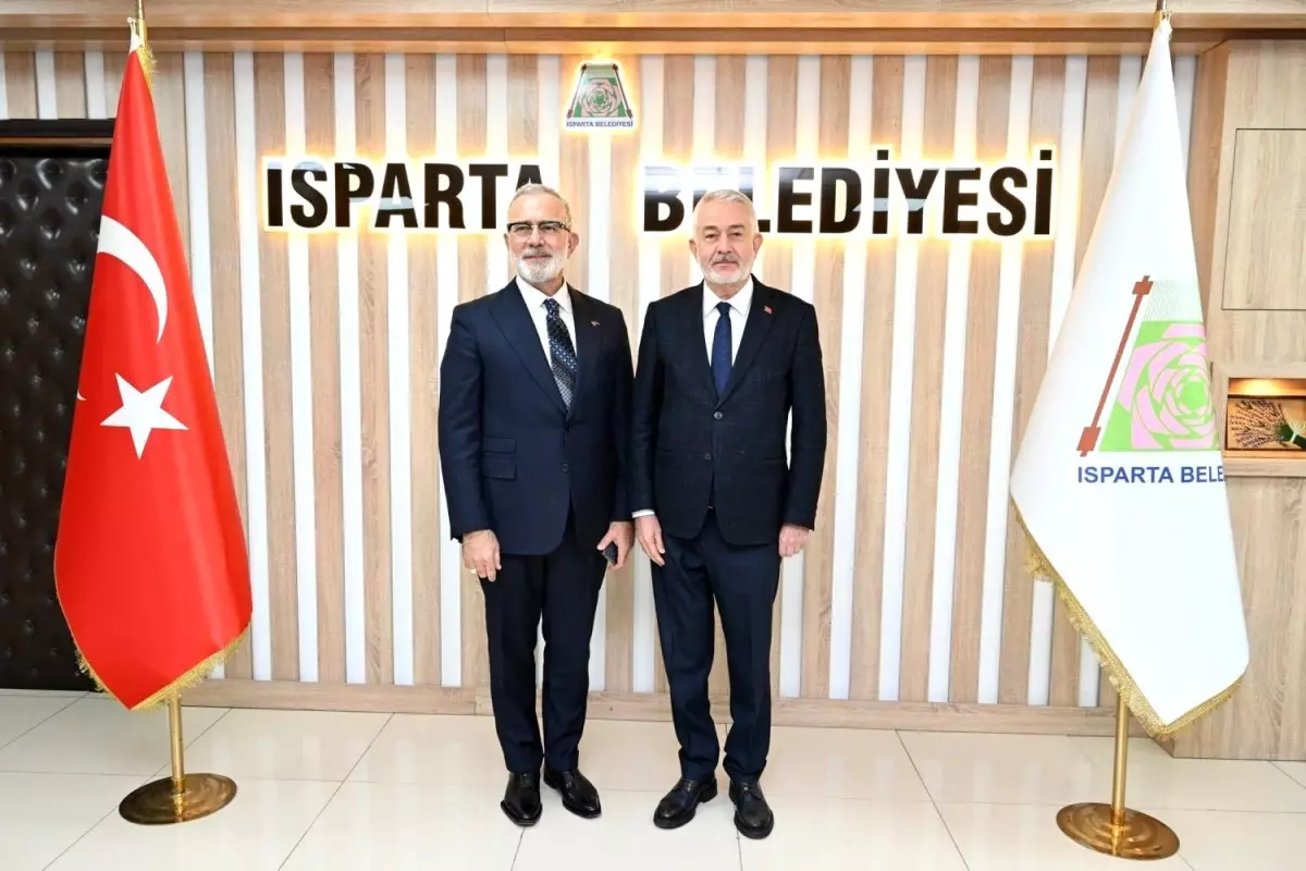 AK Parti Grup Başkanvekili Yenişehirlioğlu: “AK Parti yaparsa böyle yapar” mottosu Isparta’da şekil almış