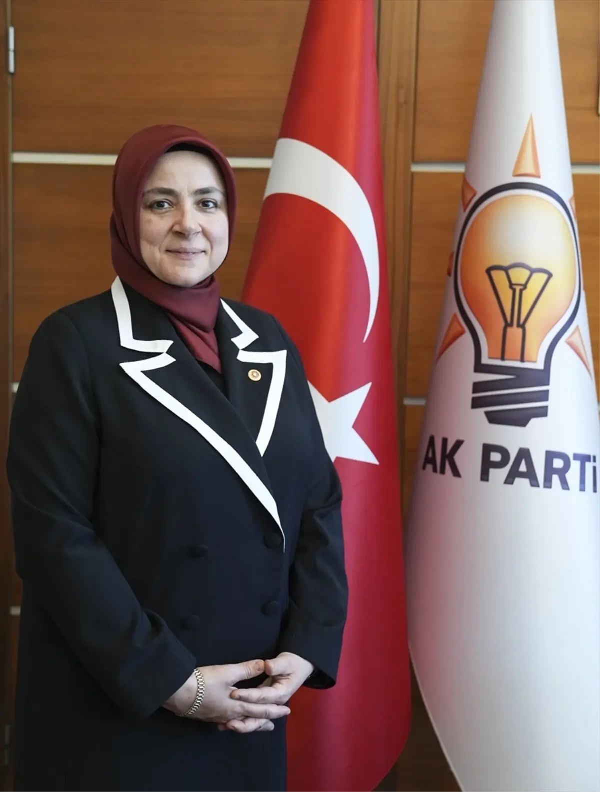 AK Parti Kadın Kolları Başkanı Tuğba Işık Ercan, Türk Kadınına Seçme ve Seçilme Hakkı Tanınmasının 91. Yıl Dönümünü Coşkuyla Kutladı