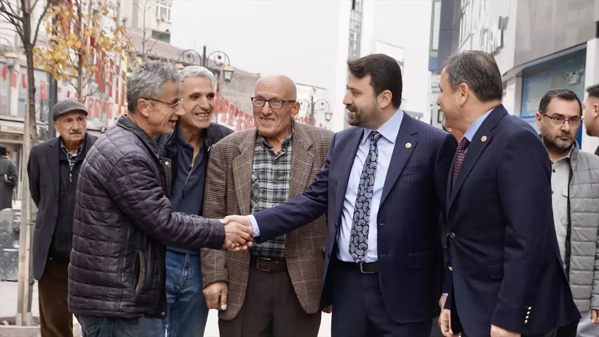 AK Parti Milletvekilleri Karabük’te Vatandaşlarla Bir Araya Geldi