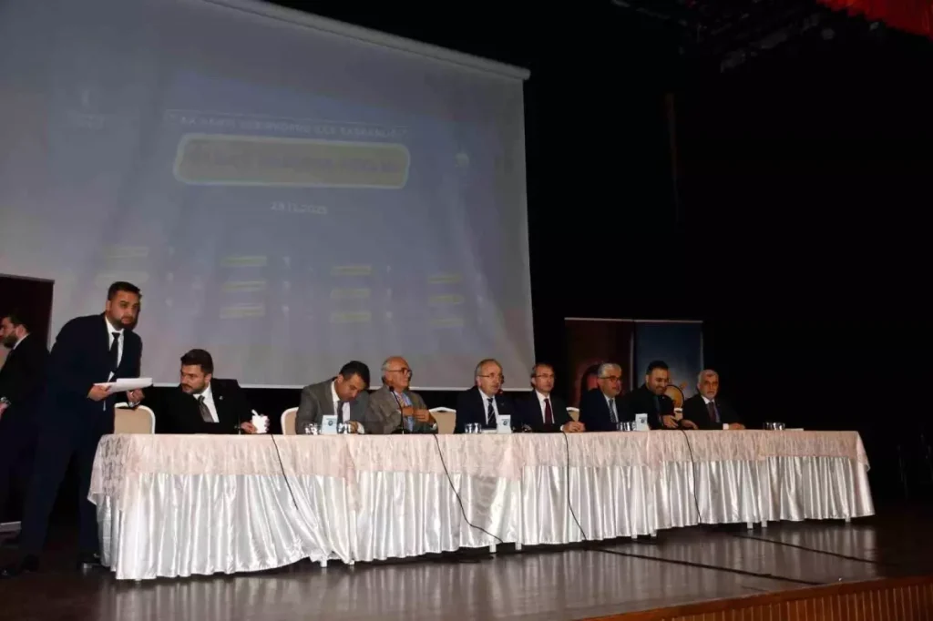 AK Parti Vezirköprü’de Teşkilat Buluşması ve Üye Artışı Rekoru