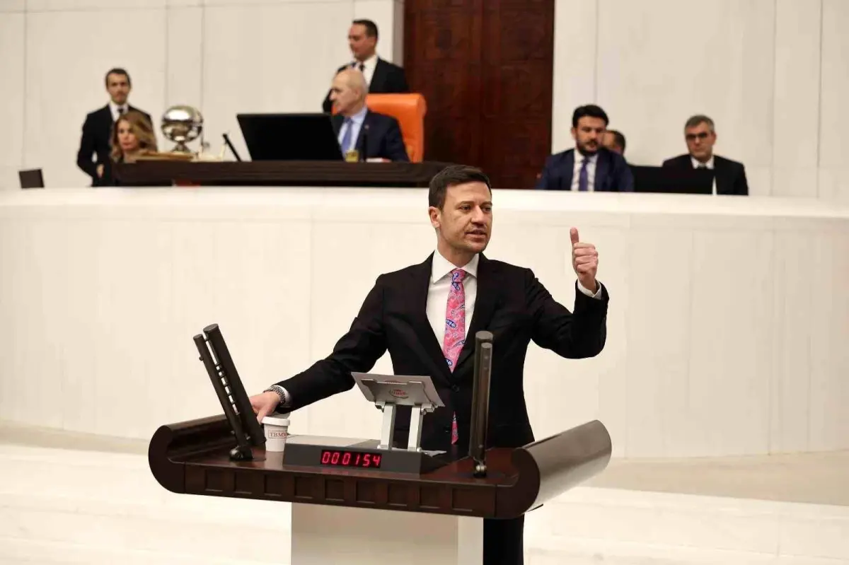 AK Partili Baykoç’tan Beşikçioğlu’na Sert Eleştiri: “Film Çekmekten, Dizi Çekmekten Boş Zamanı Yok”