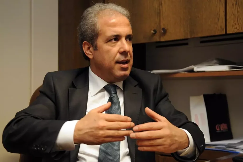 AK Partili Tayyar: Yanına sunucuları alıp hakim ve savcıları ziyaret ediyorlar