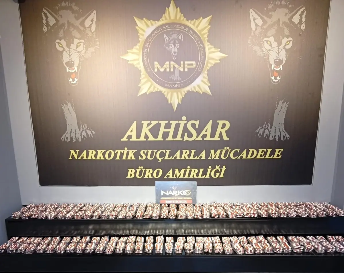Akhisar’da Uyuşturucu Operasyonu: 11 Bin Hap Ele Geçirildi