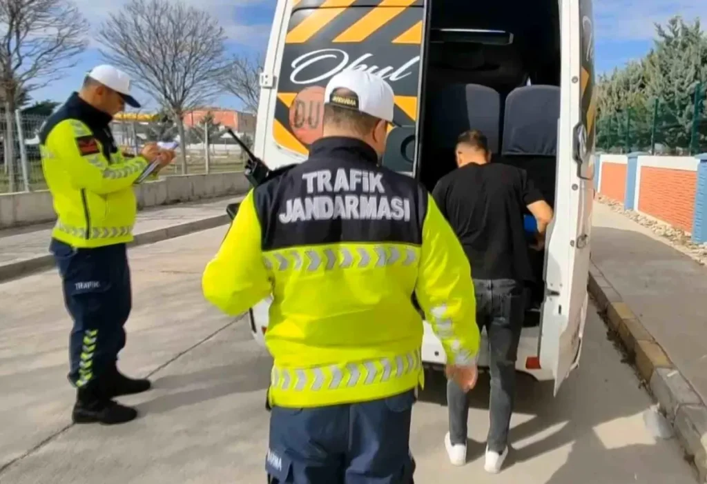 Aksaray’da Öğrenci Servislerine Denetim