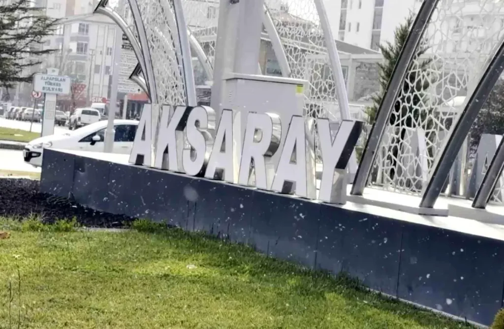 Aksaray’da İlk Kar Yağdı