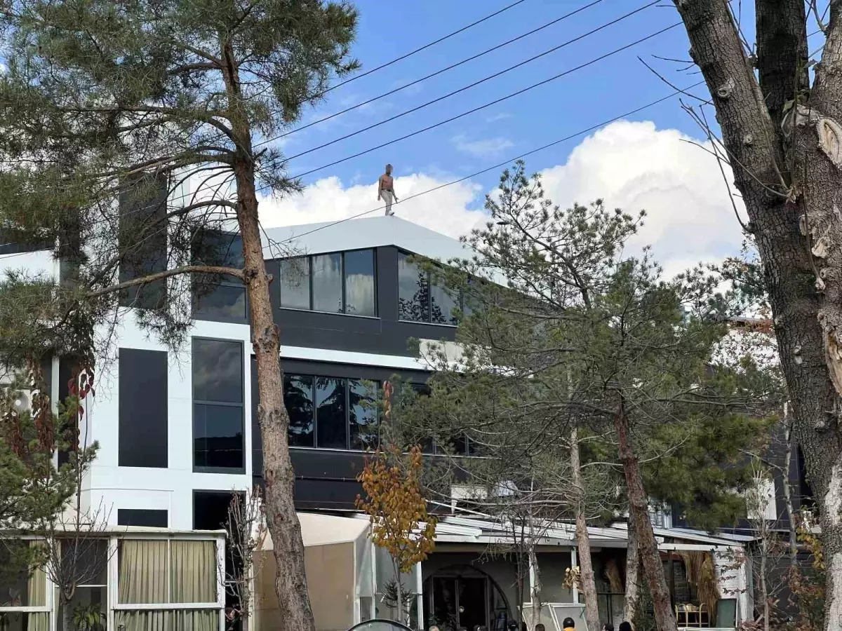 İNTİHAR GİRİŞİMİ: A.G. ÇATIYA ÇIKTI – KONYA’DA DRAMATİK OLAY