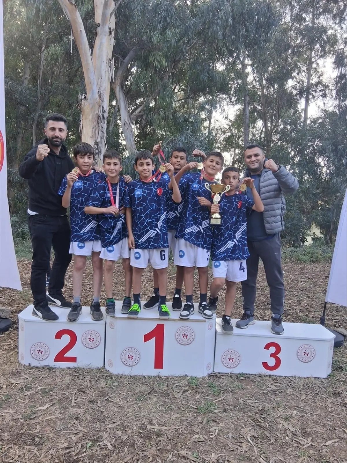 Aladağ’da İmam Hatip Kros Takımı İl Birincisi