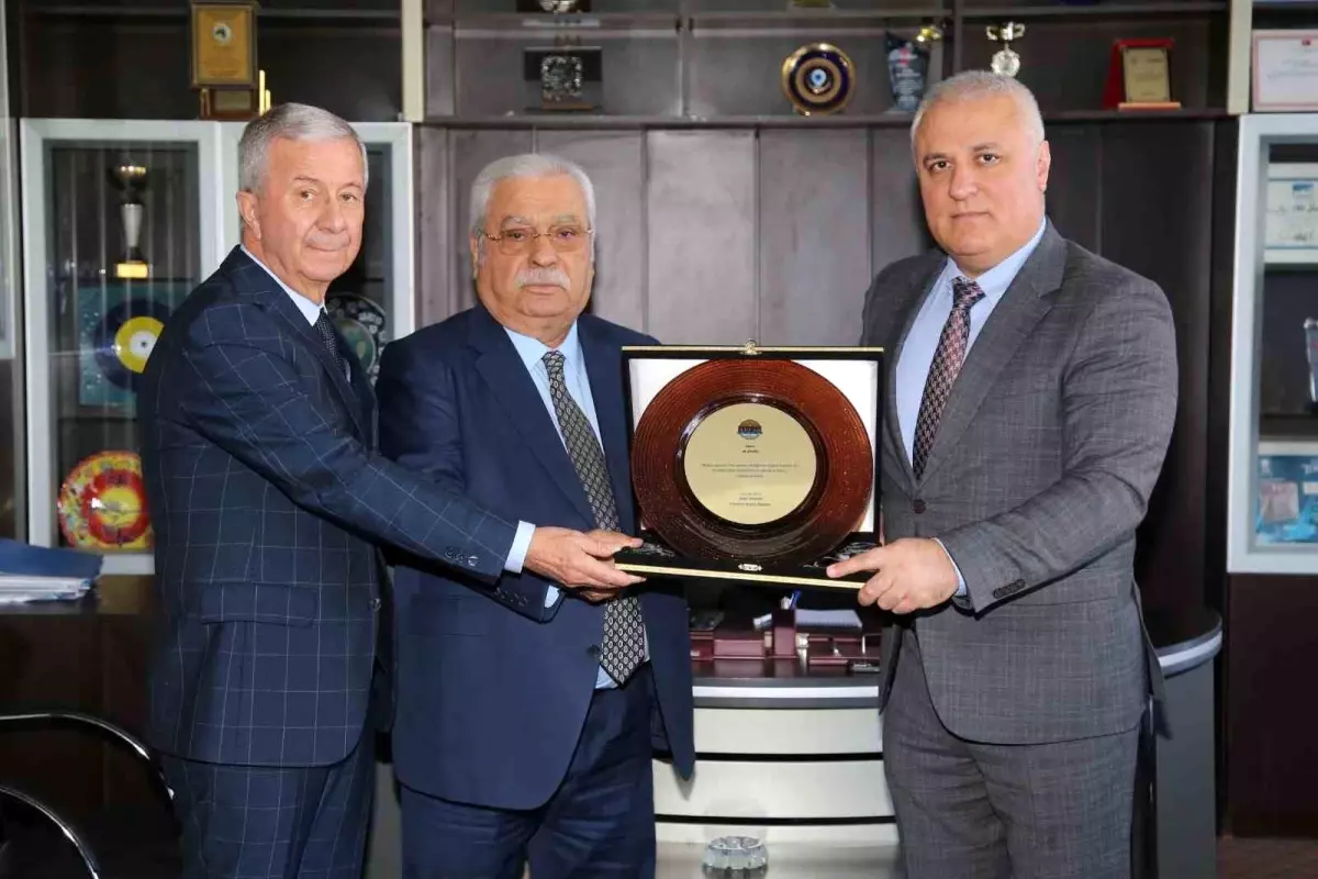 Alanya’da Vergi Rekortmenlerine Plaket Ödülü