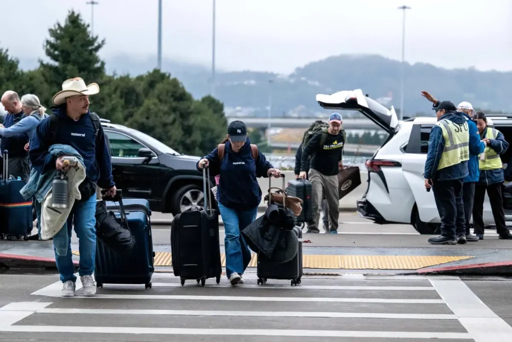 Yılbaşı Seyahat Tahmini: 122 Milyon Kişi Yolları Dolduracak