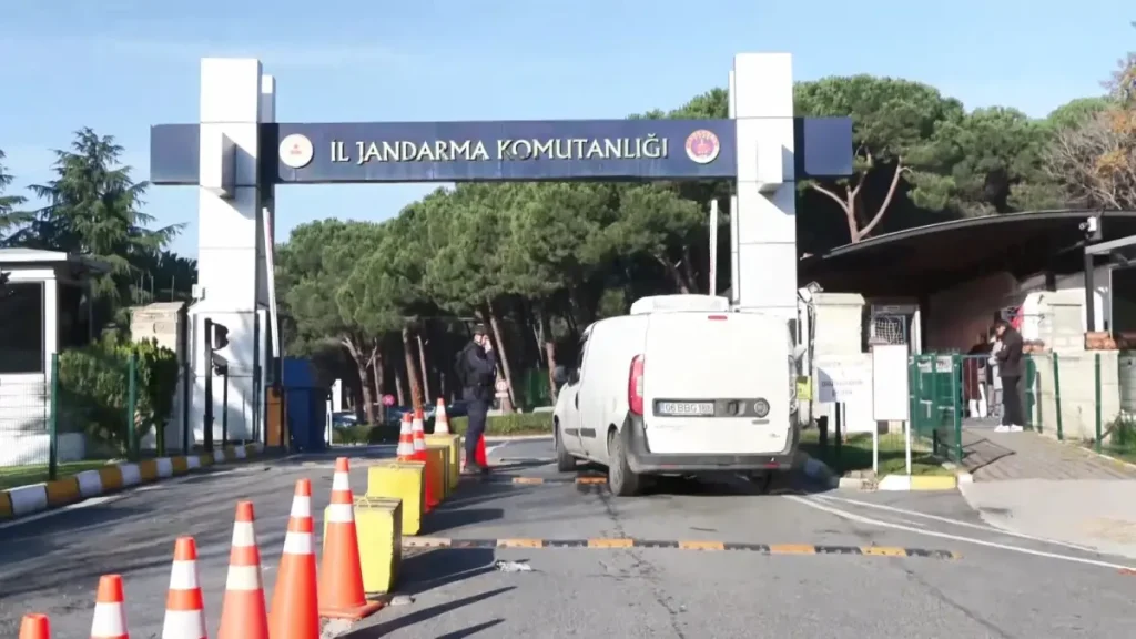 Ünlü İsimler Gözaltına Alındı: Uyuşturucu Soruşturması Şok Ettirdi