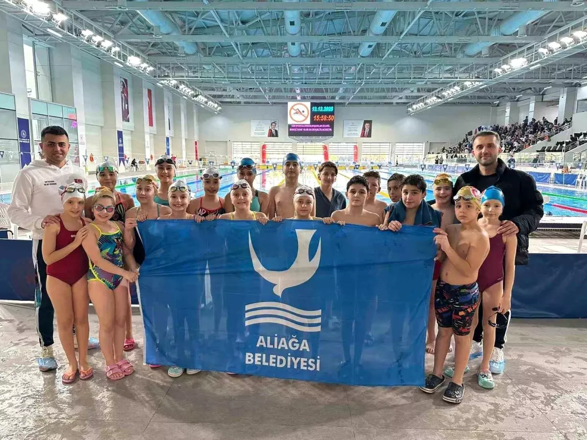 Aliağalı yüzücüler zirveye kulaç attı