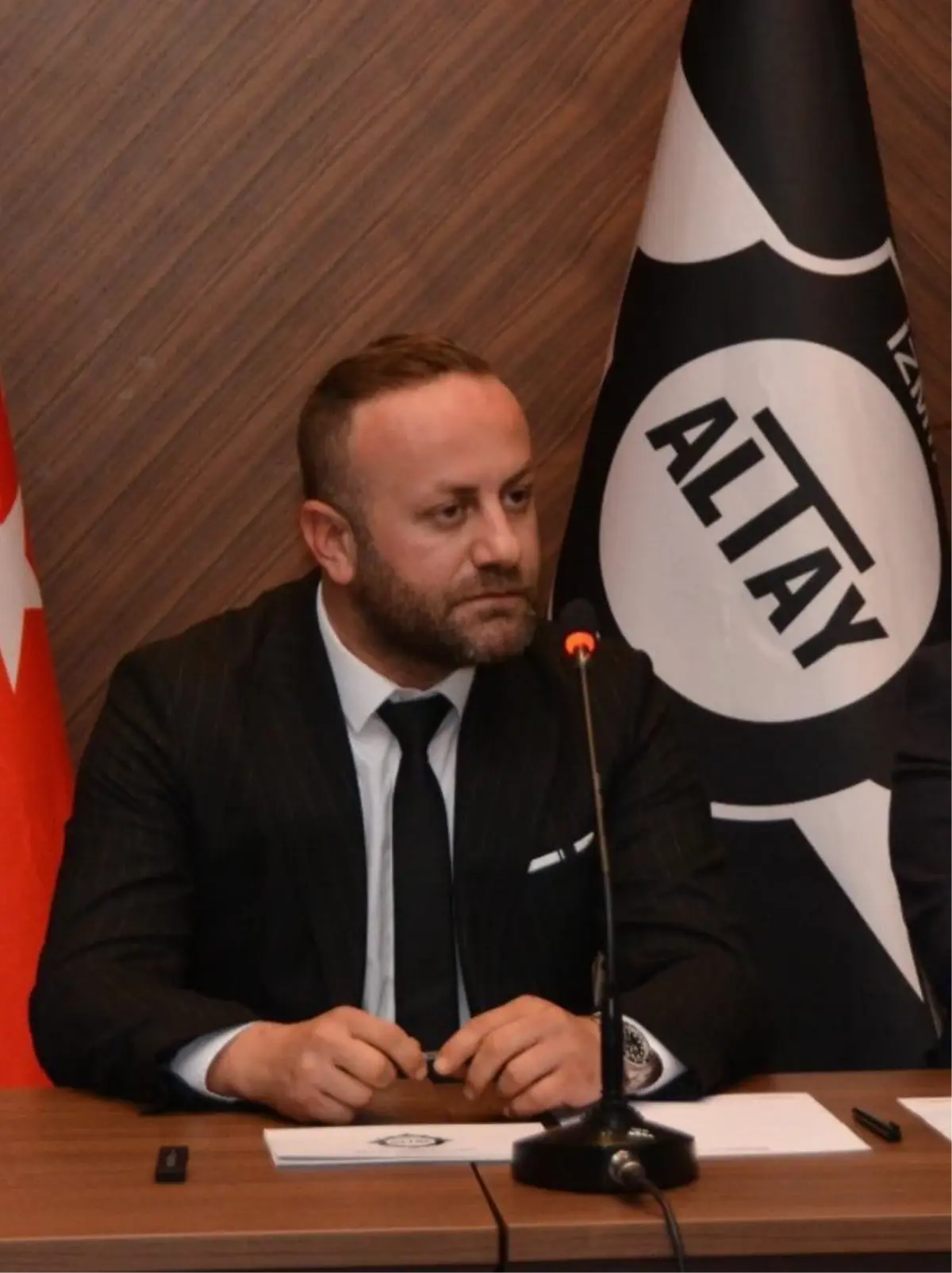 Altay’da Başkan Kanlı İstifa Etti: Finansal Kriz ve FIFA Davaları Sonuçlandı