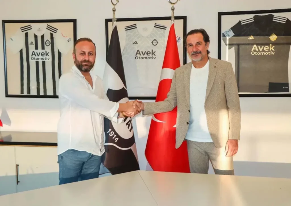 Altay’da Başkan ve Hoca Arasında Gerilim