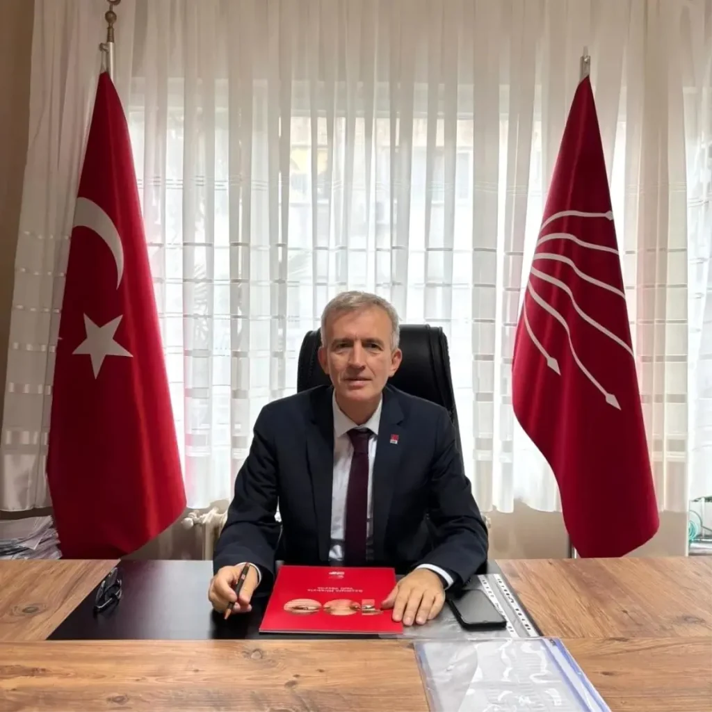 CHP’li Altıeylül İlçe Başkanı Rüşvet İddiasıyla Görevden Alındı