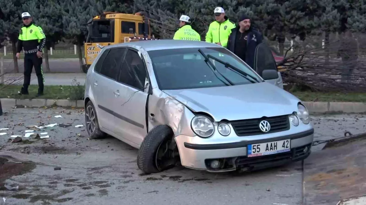 Amasya’da Trafik Kazası: 3 Yaralı