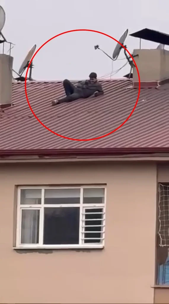 Siirt’te Taraftar Çatıdan Maç İzledi: 1-5’lik Galibiyet Sahne Oldu!