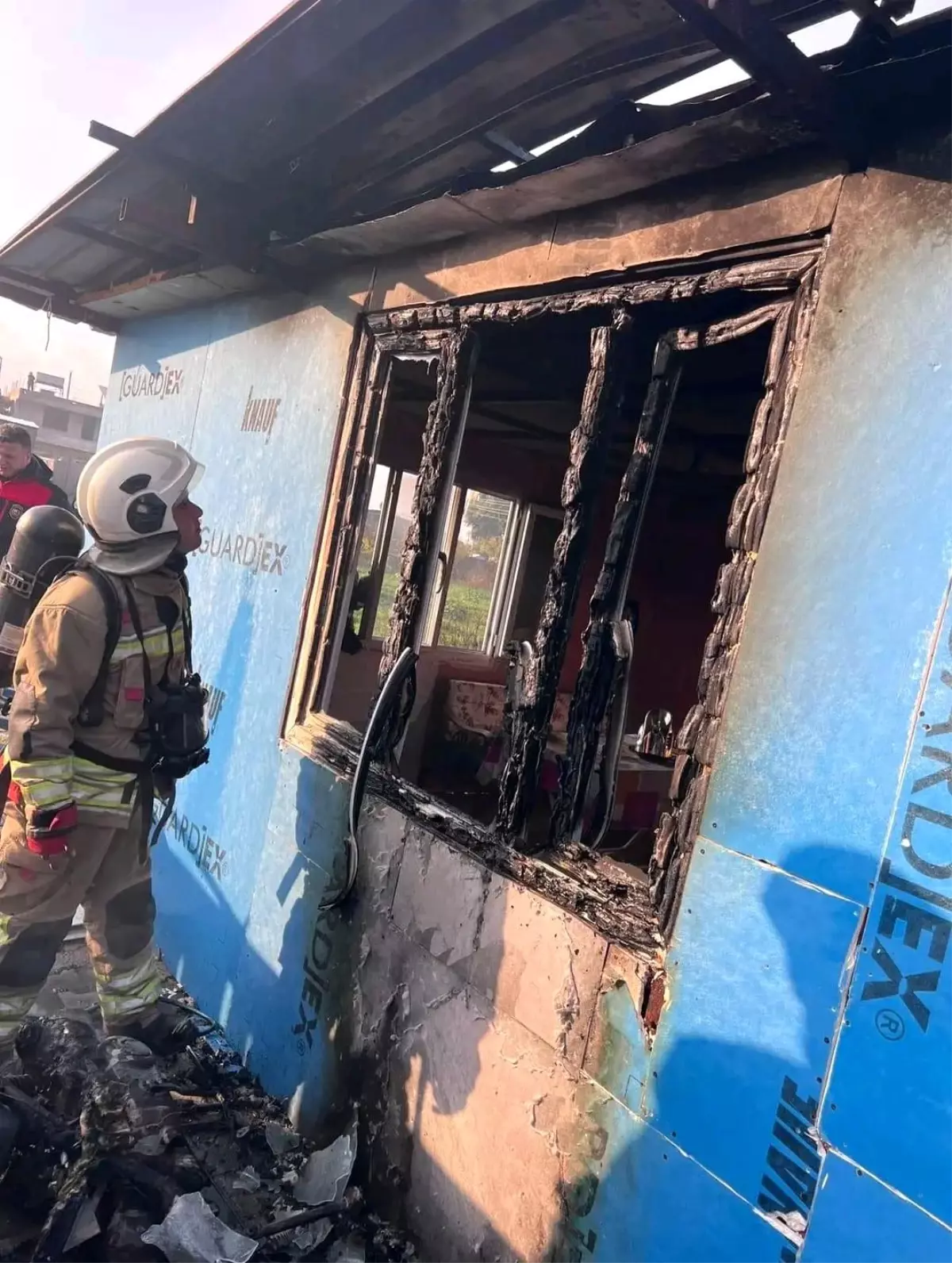 Antakya’da Ev Yangını Kontrol Altına Alındı