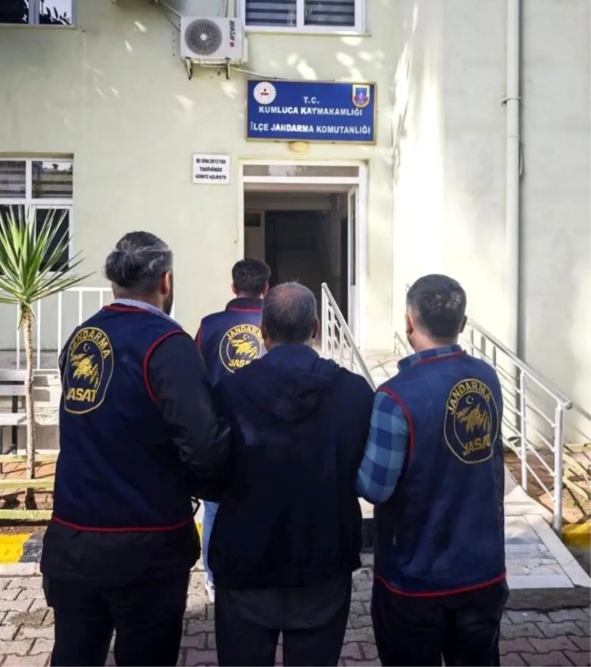 Antalya’da 203 Adam Yakalandı: Jandarma Dedektifleri 72 Saatte Büyük Operasyon Gerçekleştirdi