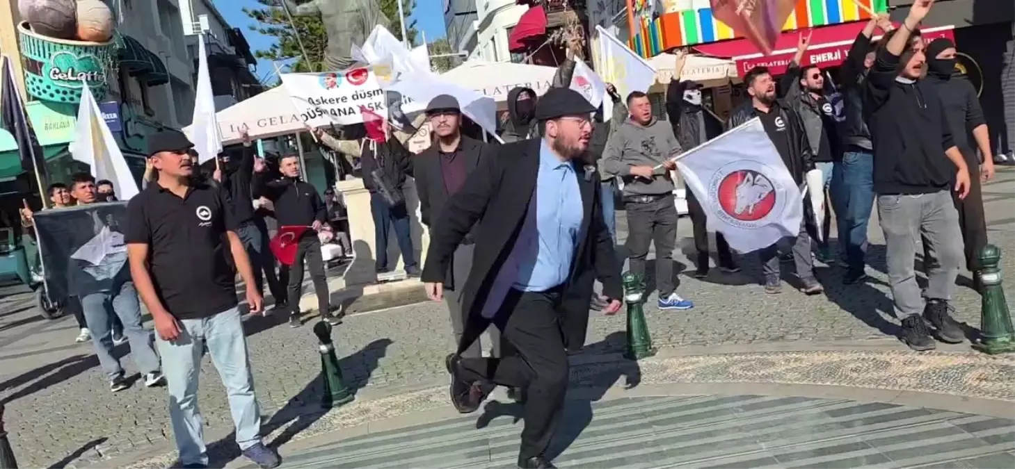 Antalya’da Gruplar Arasında Tartışma