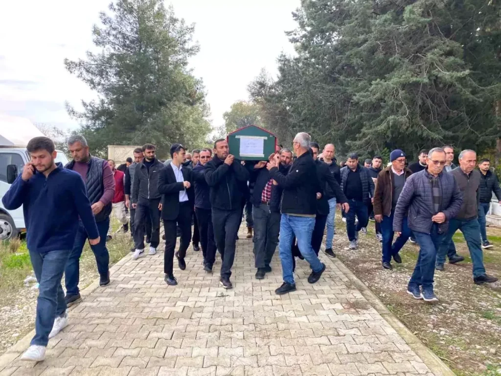 23 Yaşındaki Fizyoterapist Ali Can Hayatını Kaybetti