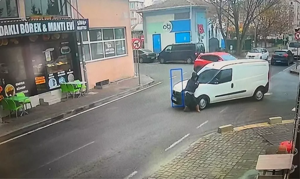 Çorlu’da Yaya Kazası: Araç Çarptı, Hasta Hastaneye Kaldırıldı