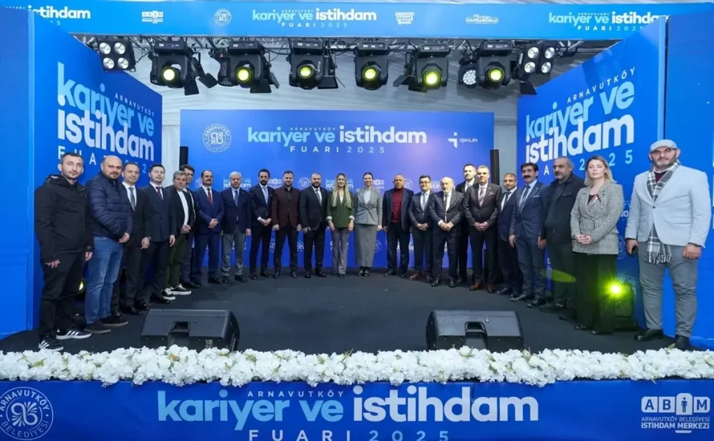 Arnavutköy’ün 2 Günlük Kariyer ve İstihdam Fuarı 73 Firmayı ve 3 Binin Üzerinde İş Arayanı Buluşturdu