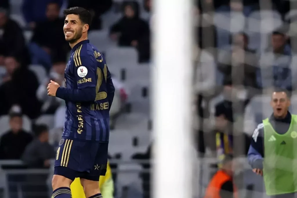 Asensio’dan 9 Maçta 12 Gol ve Asist Katkısı: Fenerbahçe’yi Zirveye Taşıyan İspanyol