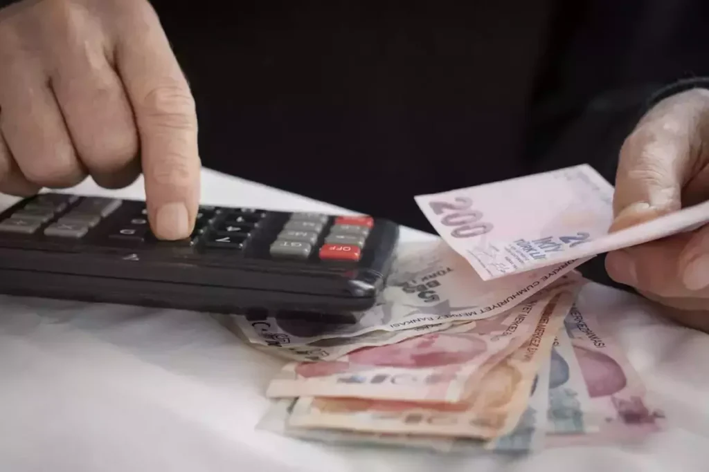 Asgari Ücretten Sonra Memur ve Emekli Zammı Tablosu Netleşti