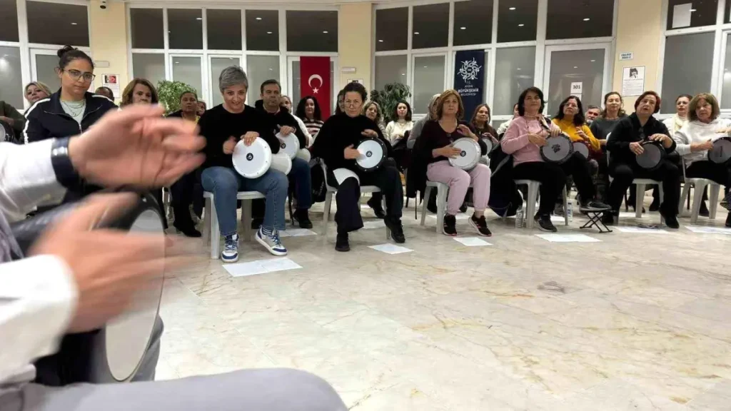 Aydın Büyükşehir, vatandaşları sanatla buluşturuyor