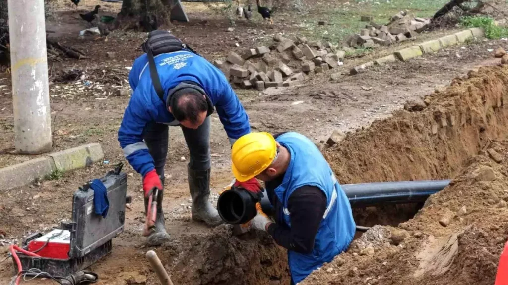 Aydın Genelinde Altyapı Çalışmaları Sürüyor