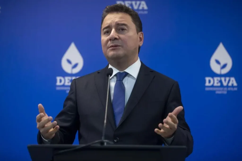 Babacan’dan Cumhur İttifakı’na yeşil ışık: Diyaloğa her zaman hazırız