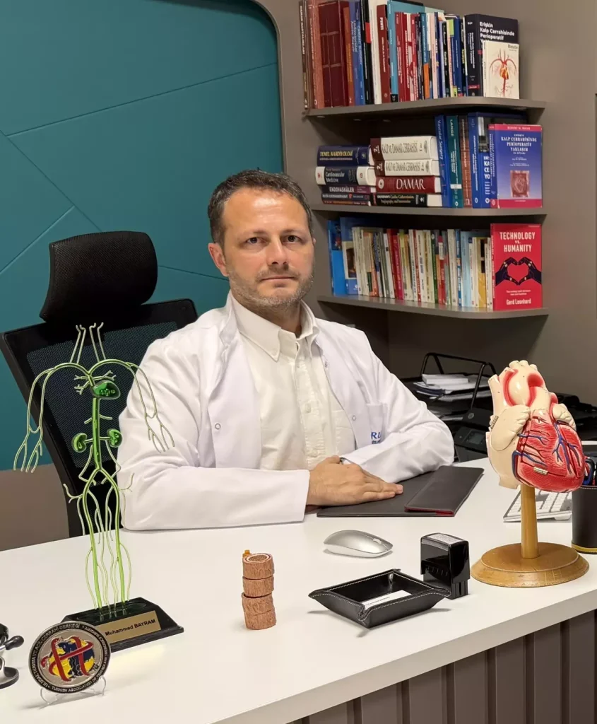 Bacak Ağrıları Ciddi Damar Tıkanıklığı Belirtisi