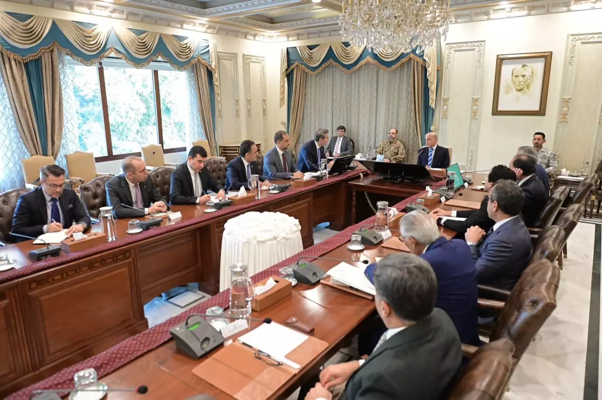 Türkiye ve Pakistan Arasında Stratejik Enerji İşbirliği Anlaşması İmzalandı