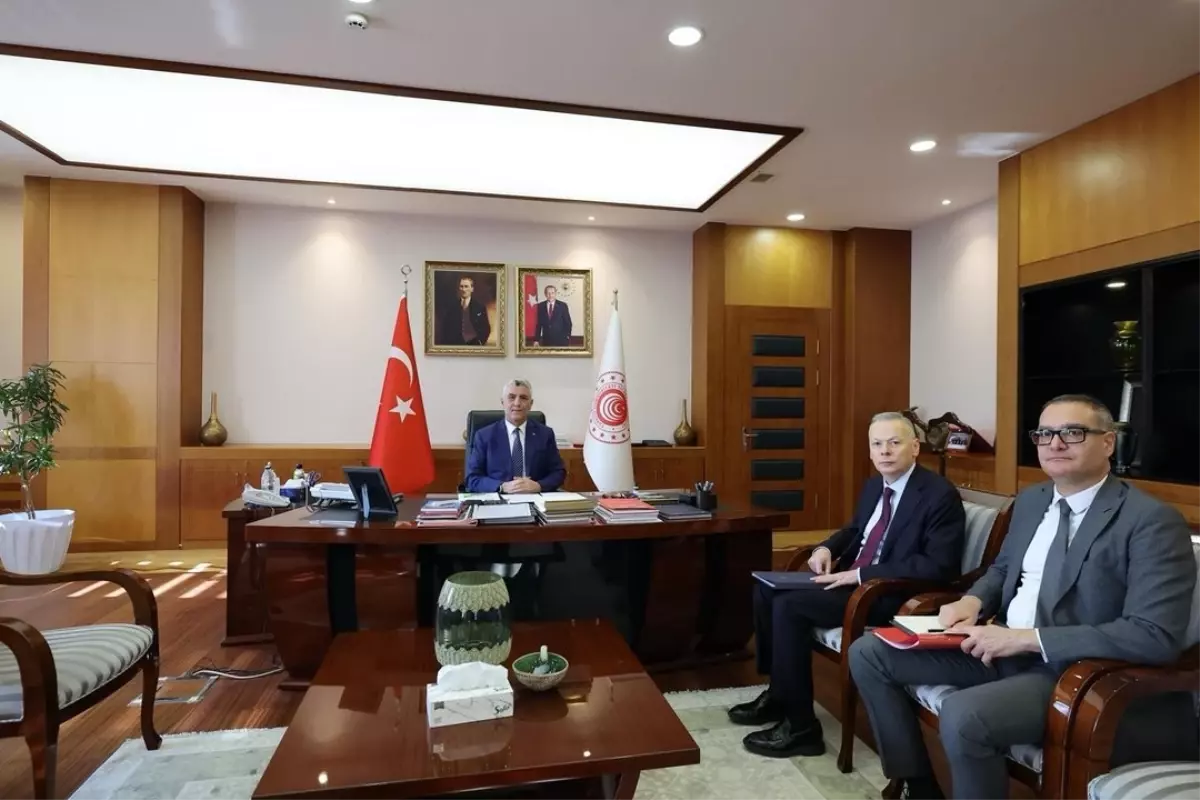 Bakan Bolat, Libyalı mevkidaşı Şahubi ile telefonda görüştü