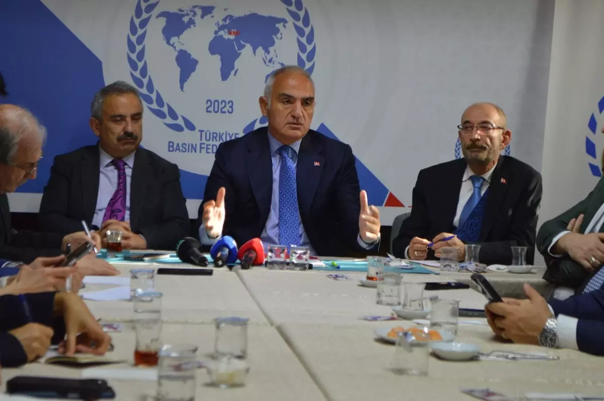 Bakan Ersoy: “Türkiye, Turizmde Lig Atladı; Artık Model Ülkeyiz”