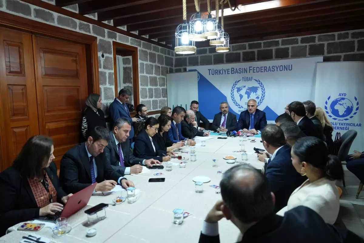 Dizilere Yurtdışı Destek Projesi ve Turizmde 64 Milyar Dolarlık Hedef