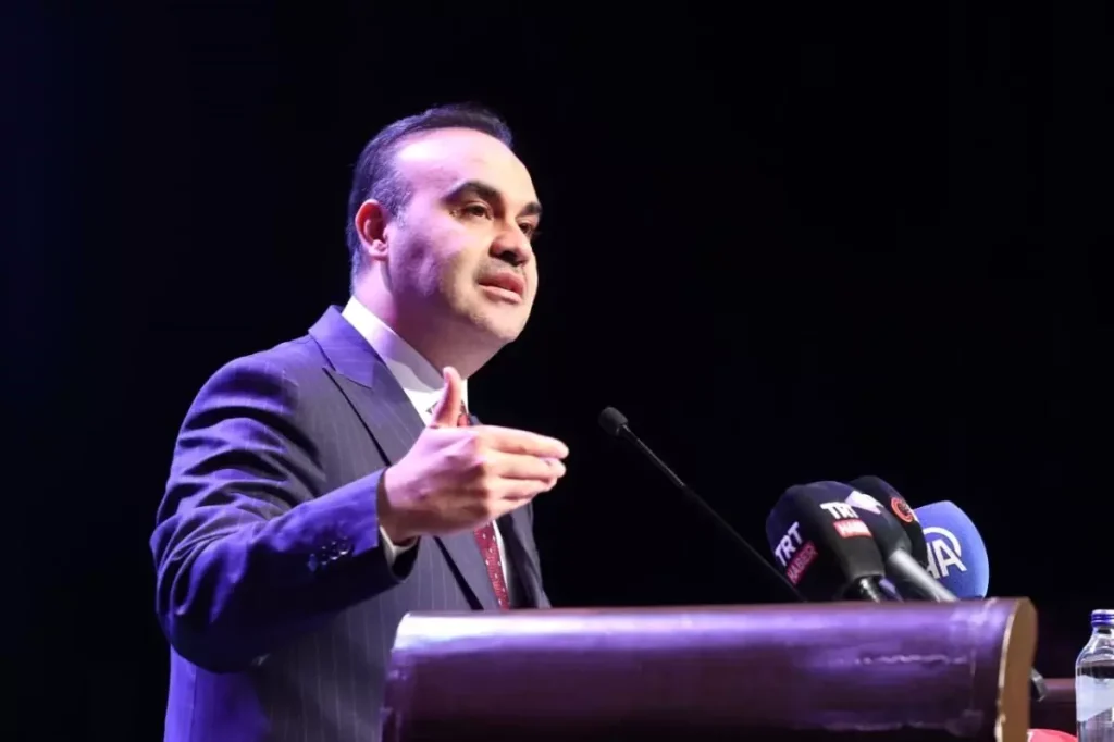 Bakan Kacır’dan Libya’ya Taziye