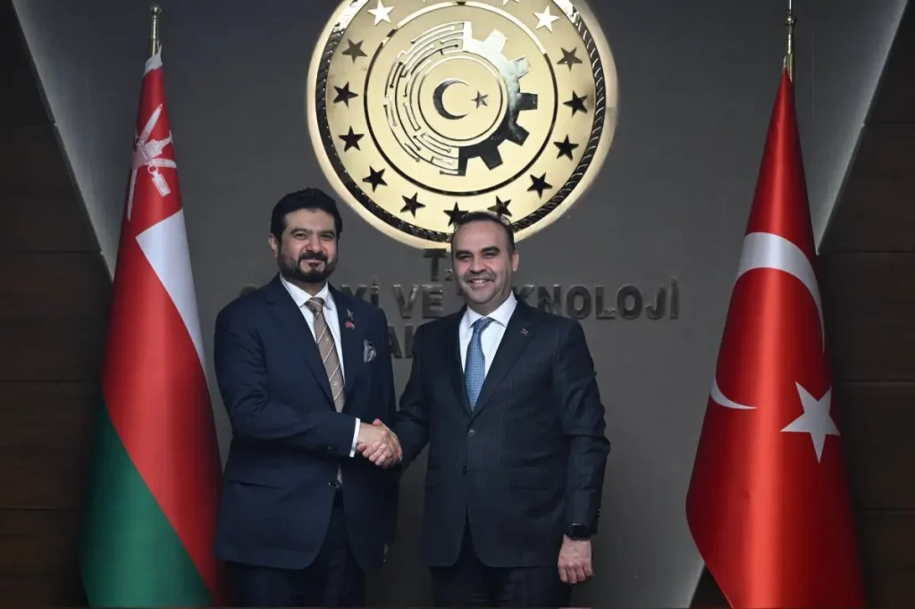 Kacır ve Umman Bakanı Görüştü