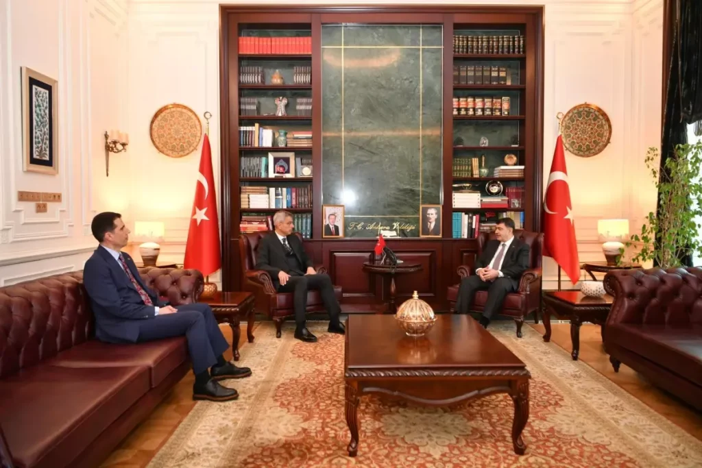 Sağlık Bakanı Memişoğlu, Ankara Valiliği’nde Sağlık Altyapısını İnceledi