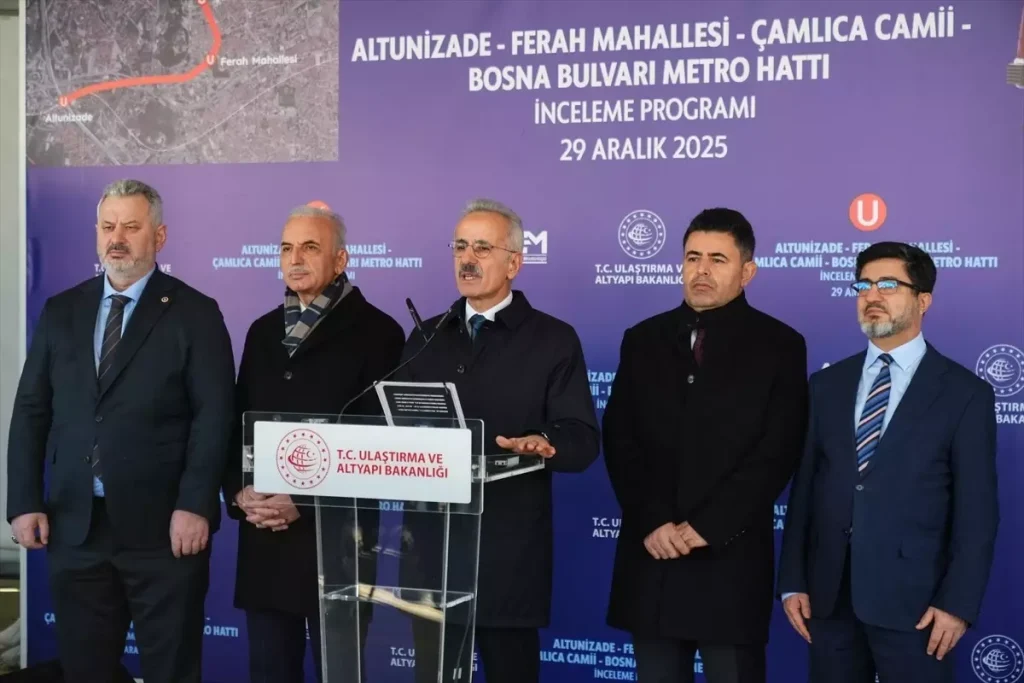 Bakan Uraloğlu, Altunizade‑Ferah Mahallesi‑Çamlıca Camii‑Bosna Bulvarı Metro Hattı’nda Detaylı İncelemeler Yaptı