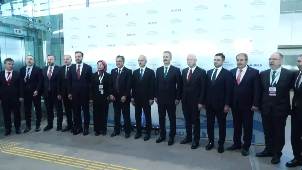 Bakan Uraloğlu: Terminal 1’e 5,5 Milyon Yolcu Kapasitesi Daha – Sabiha Gökçen’de Yeni Dönem