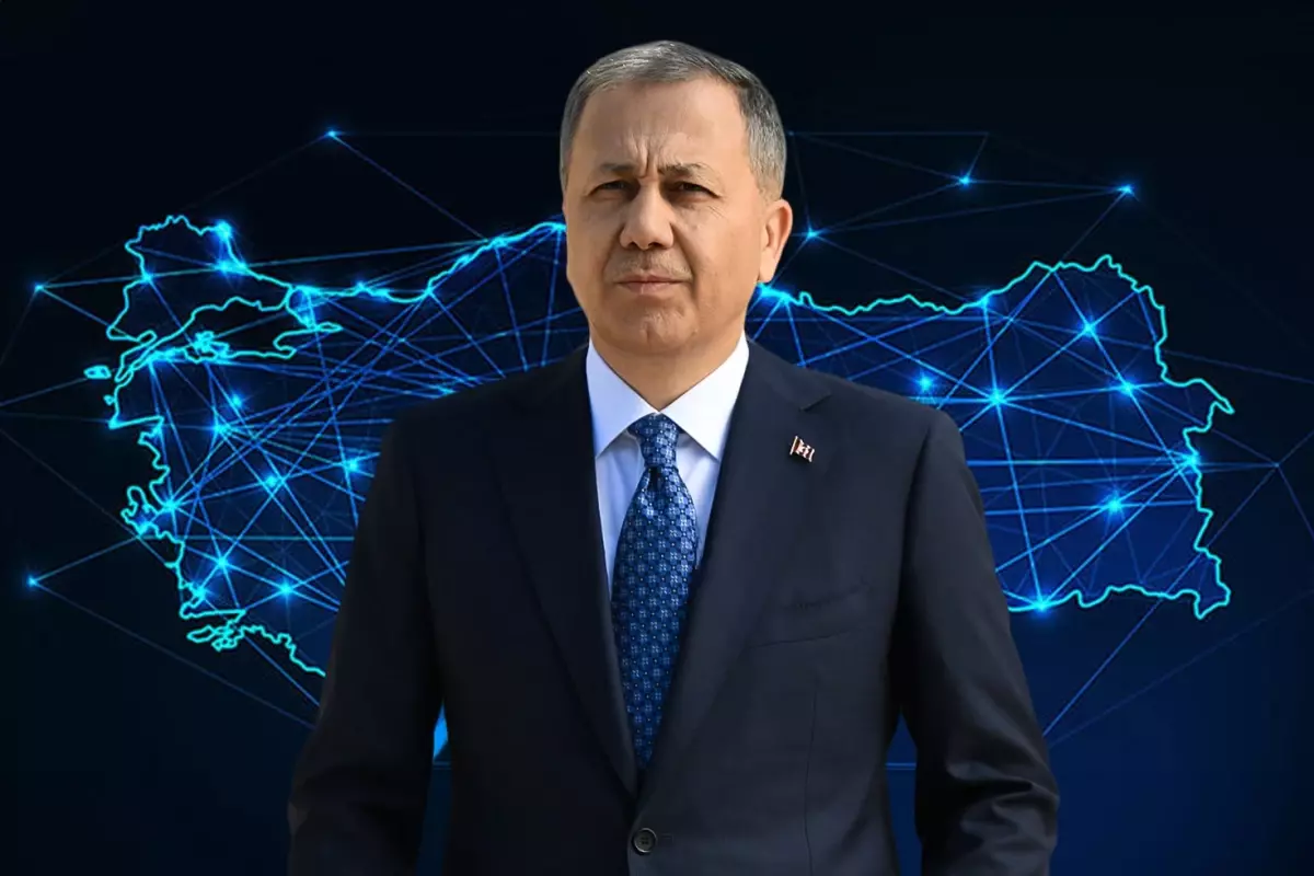 Bakan Yerlikaya duyurdu! 24 ilde siber operasyon, 204 şüpheli yakalandı