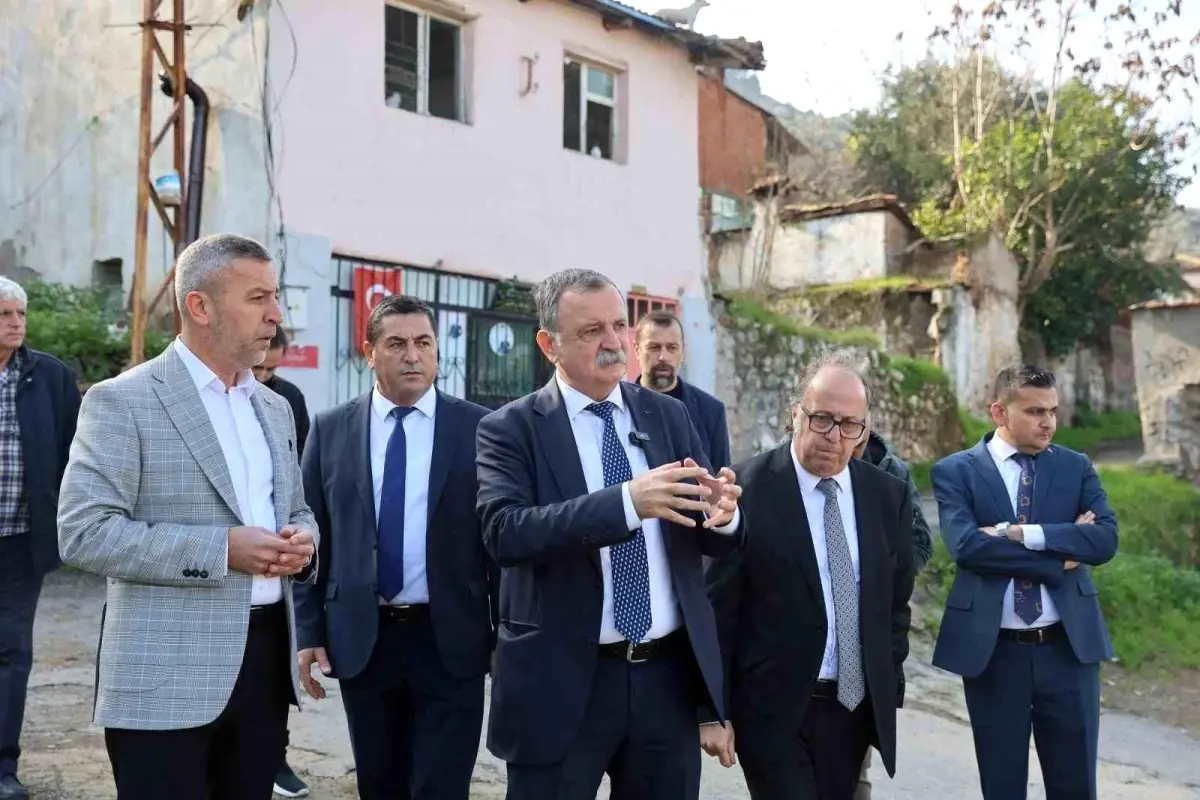 Başkan Balaban Mutlu Mahallesi’nde Esnaf ve Vatandaşlarla Buluştu