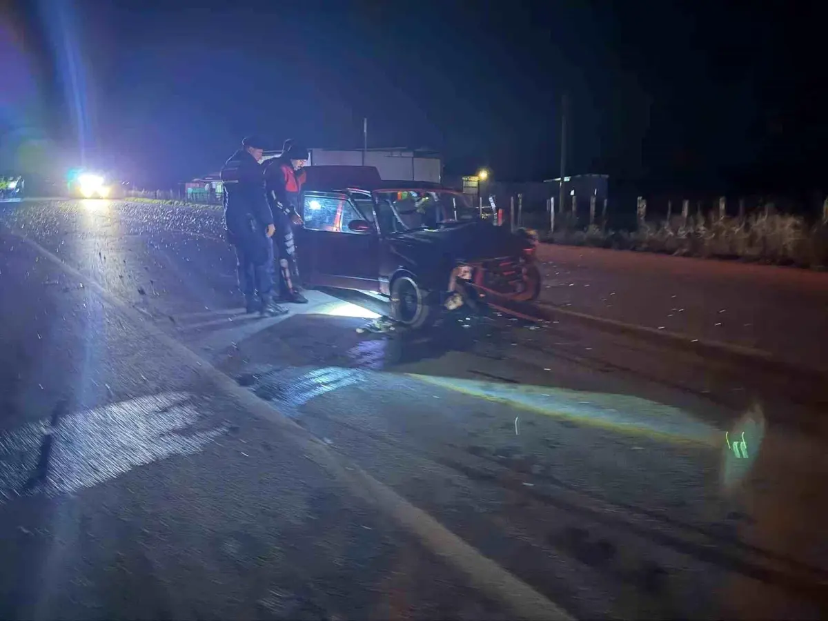 Çanakkale’de Trafik Kazası: 3 Yaralı