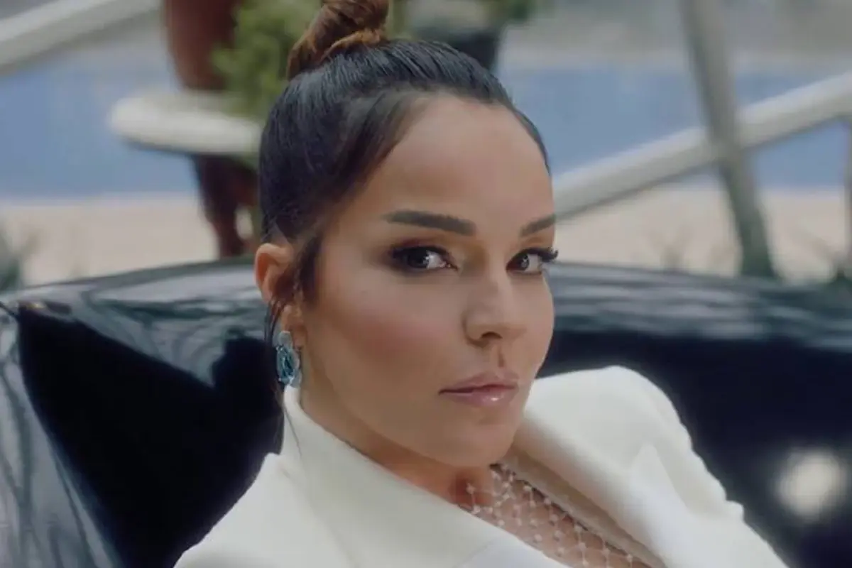 Bengü’nün kalp emojili paylaşımı olay oldu! Eski eşiyle sıcak görüntüler